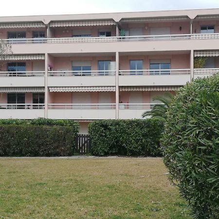 Studio 3 Personnes Menton Eksteriør billede